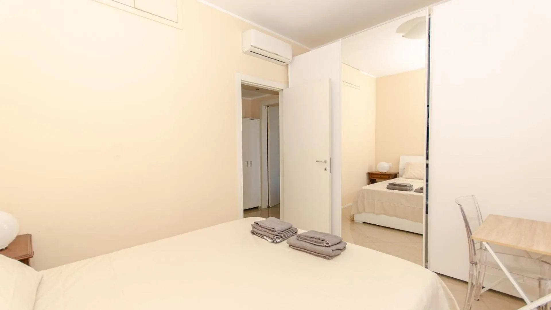 Brianza Flat Apartment Milan Italy