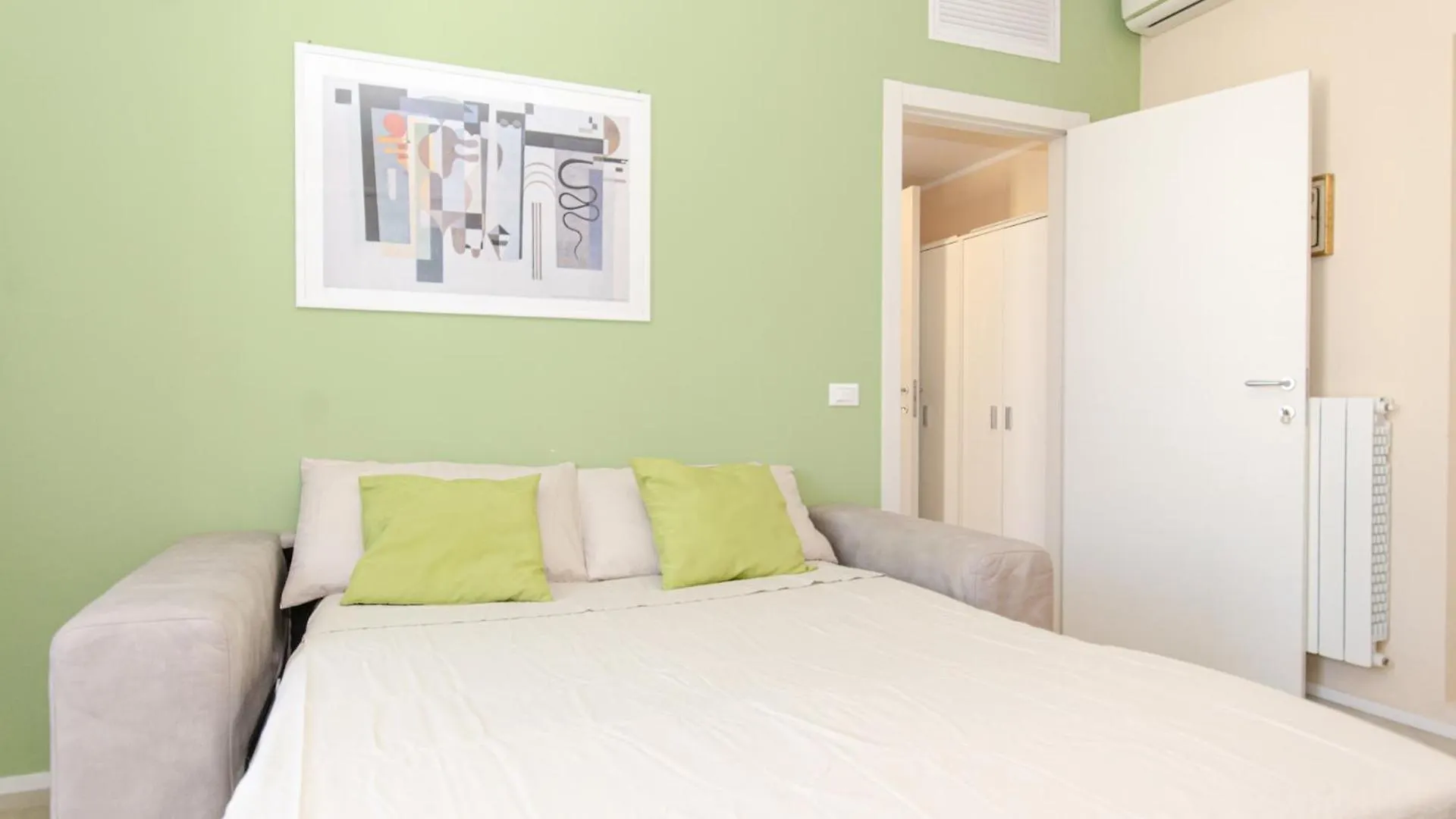 Brianza Flat Apartment Milan 0*,